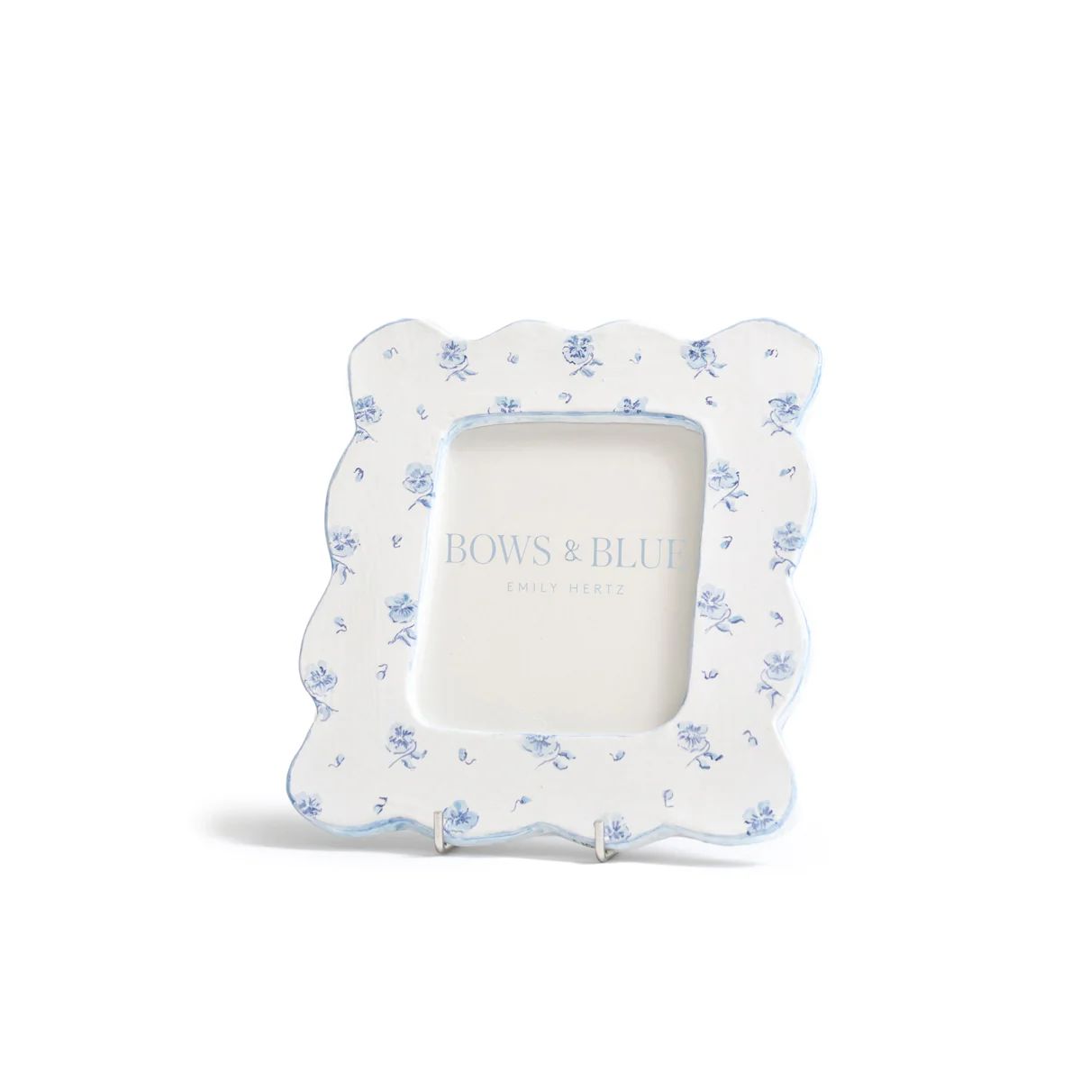 Scalloped Floral Picture Frame | Bows & Blue
