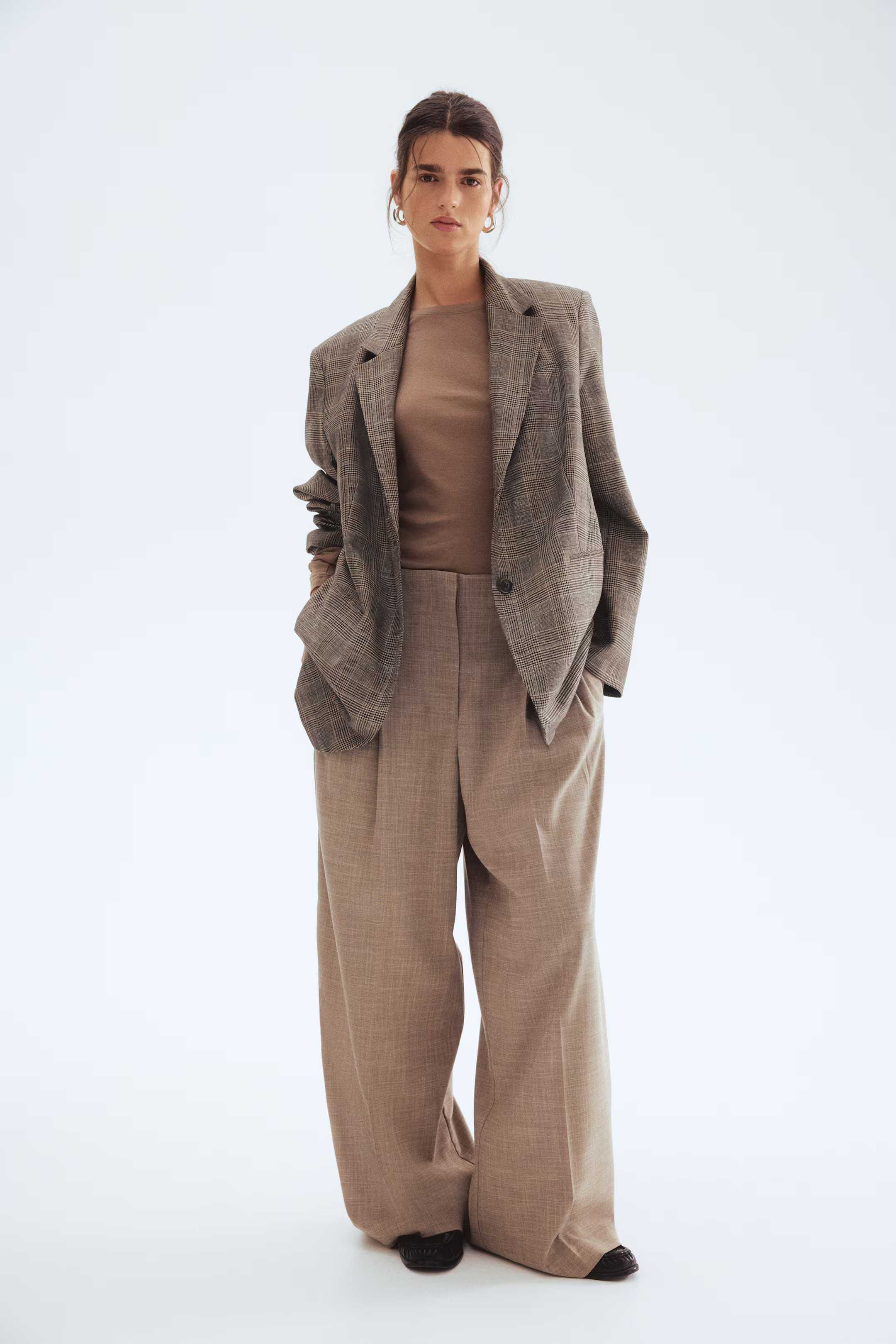 Linen-blend blazer | H&M (UK, MY, IN, SG, PH, TW, HK)