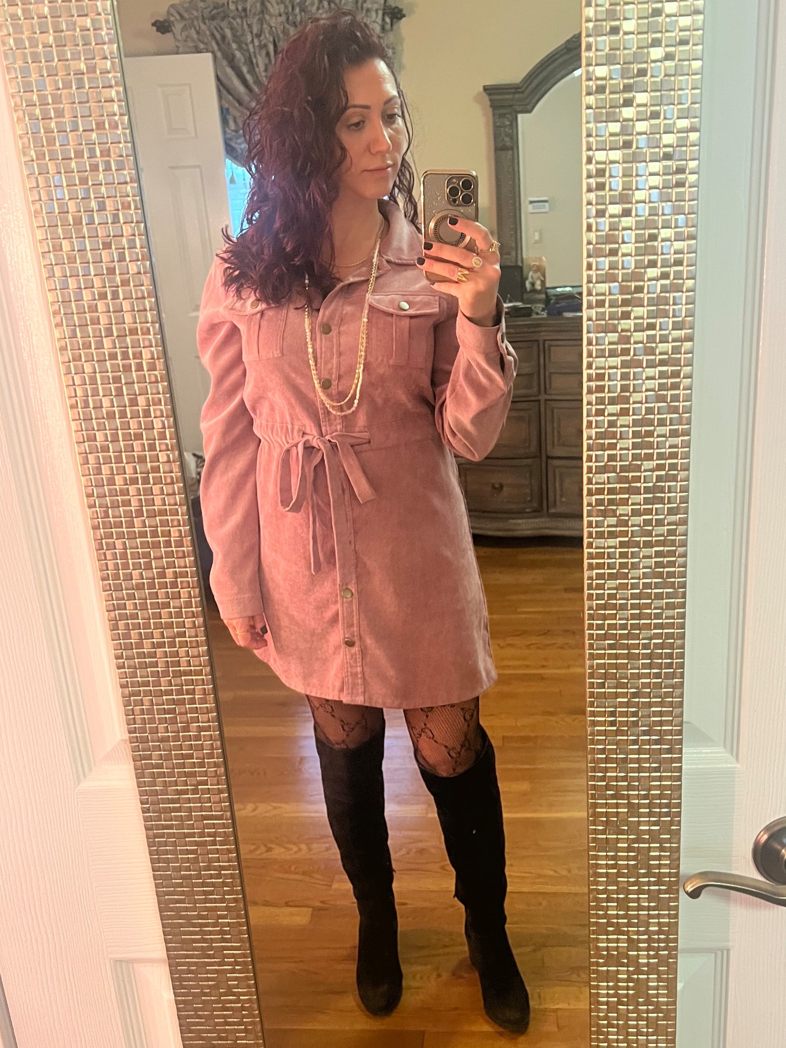 Corduroy never gets old 💗 

#LTKStyleTip #LTKFindsUnder50 #LTKWorkwear