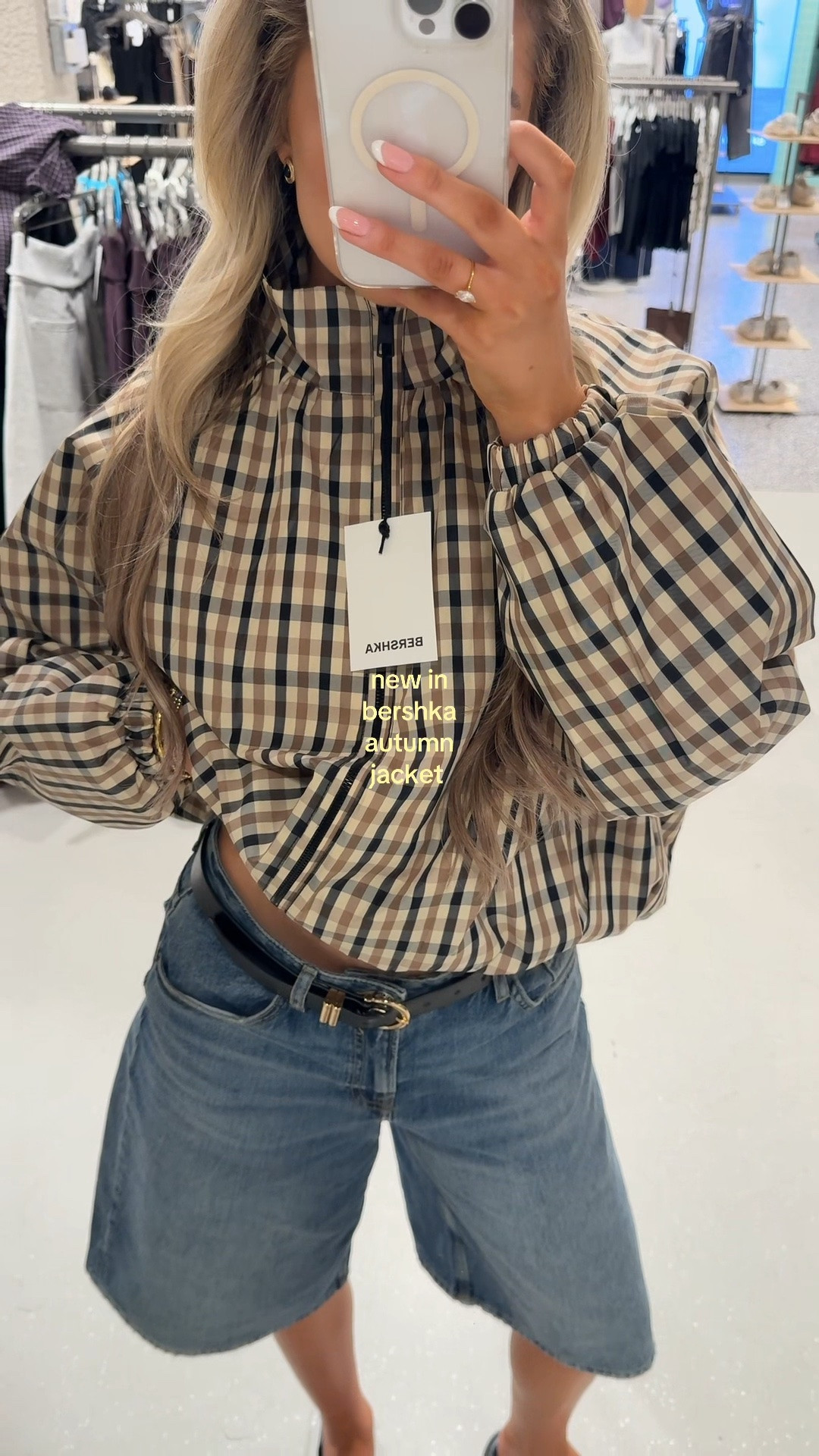 New in Bershka Autumn Jacket 🍂



#Bershka #BershkaStyle #AutumnStyle #AutumnOutfit #AutumnFashion #FallFashion #FallOutfit #JacketSeason #AutumnJacket #LayeringSeason #EverydayStyle #CasualStyle #OutfitInspo #FashionFinds #LTKStyle #LTKFinds #LTKCreator #StyleInspo #HighStreetFashion #AffordableFashion

#LTKFashionMonth #LTKstyletip #LTKautumn