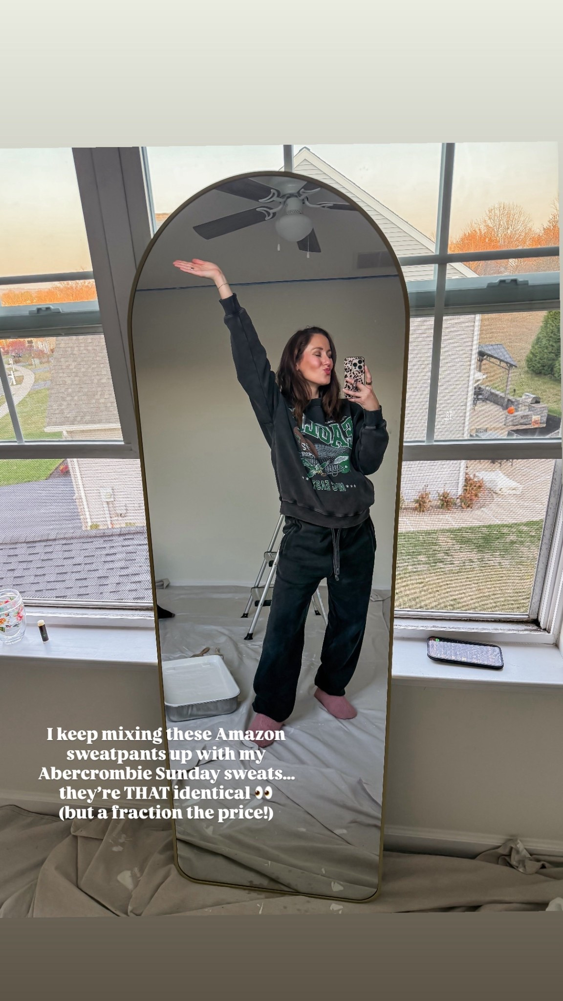 I keep mixing these Amazon sweatpants up with my Abercrombie Sunday sweats… 👀

#LTKdayinmylife #LTKselfcare