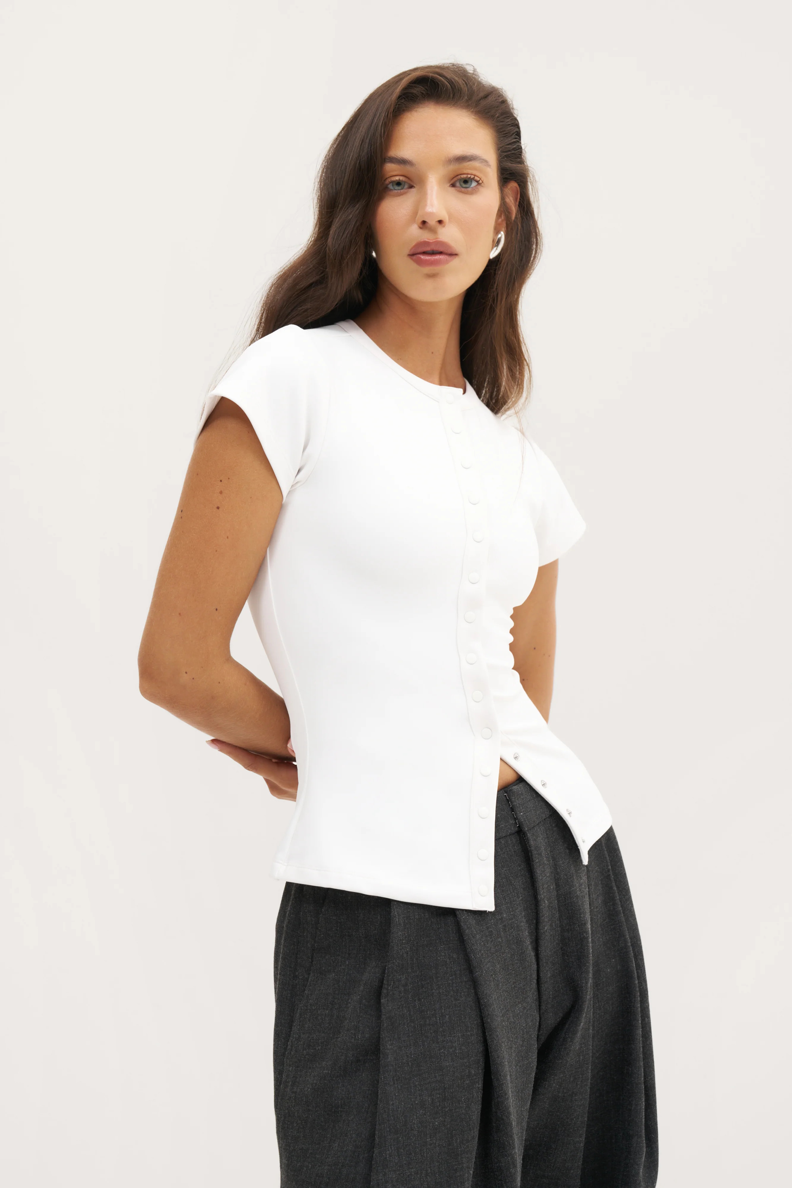 Contour Popper Tee - White | Maebe