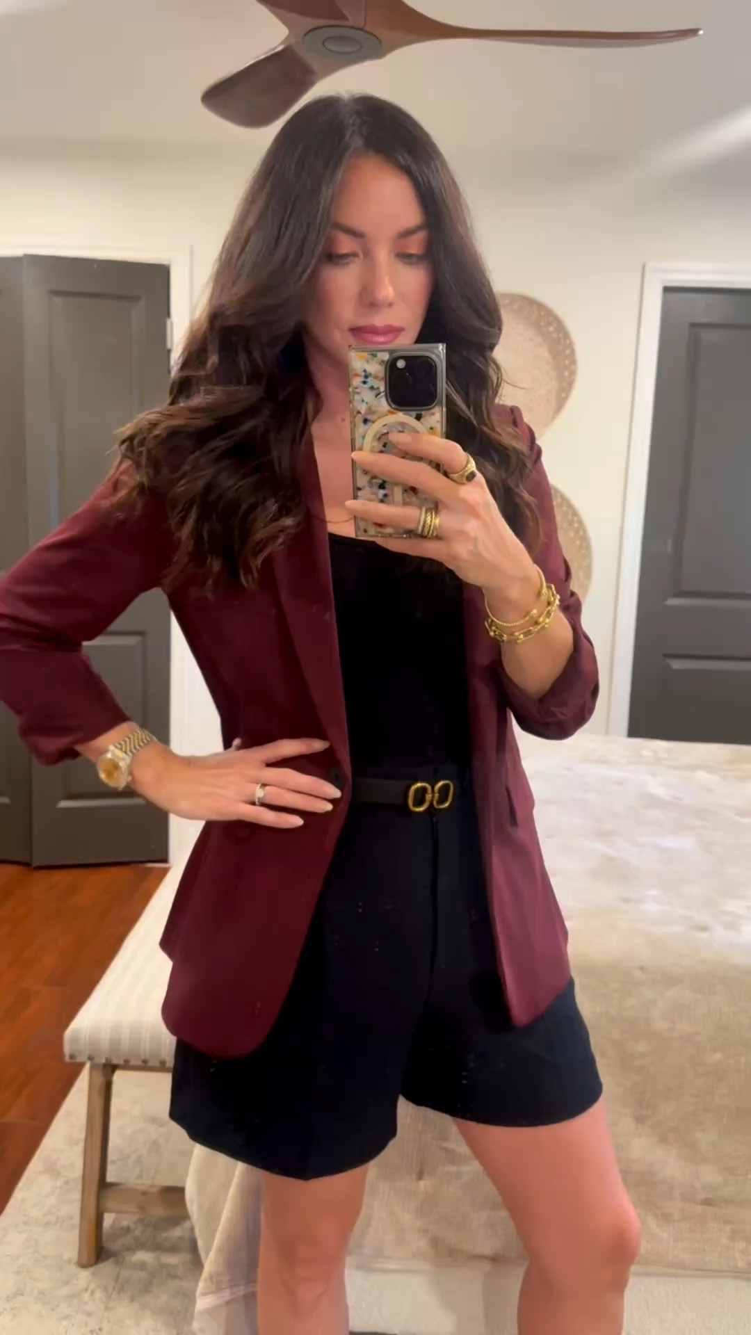 A good outfit won’t solve everything, but it’s a pretty great place to start. Happy Monday 🖤 #LTK #mondaylook #fashioninspo #corporatelooks 