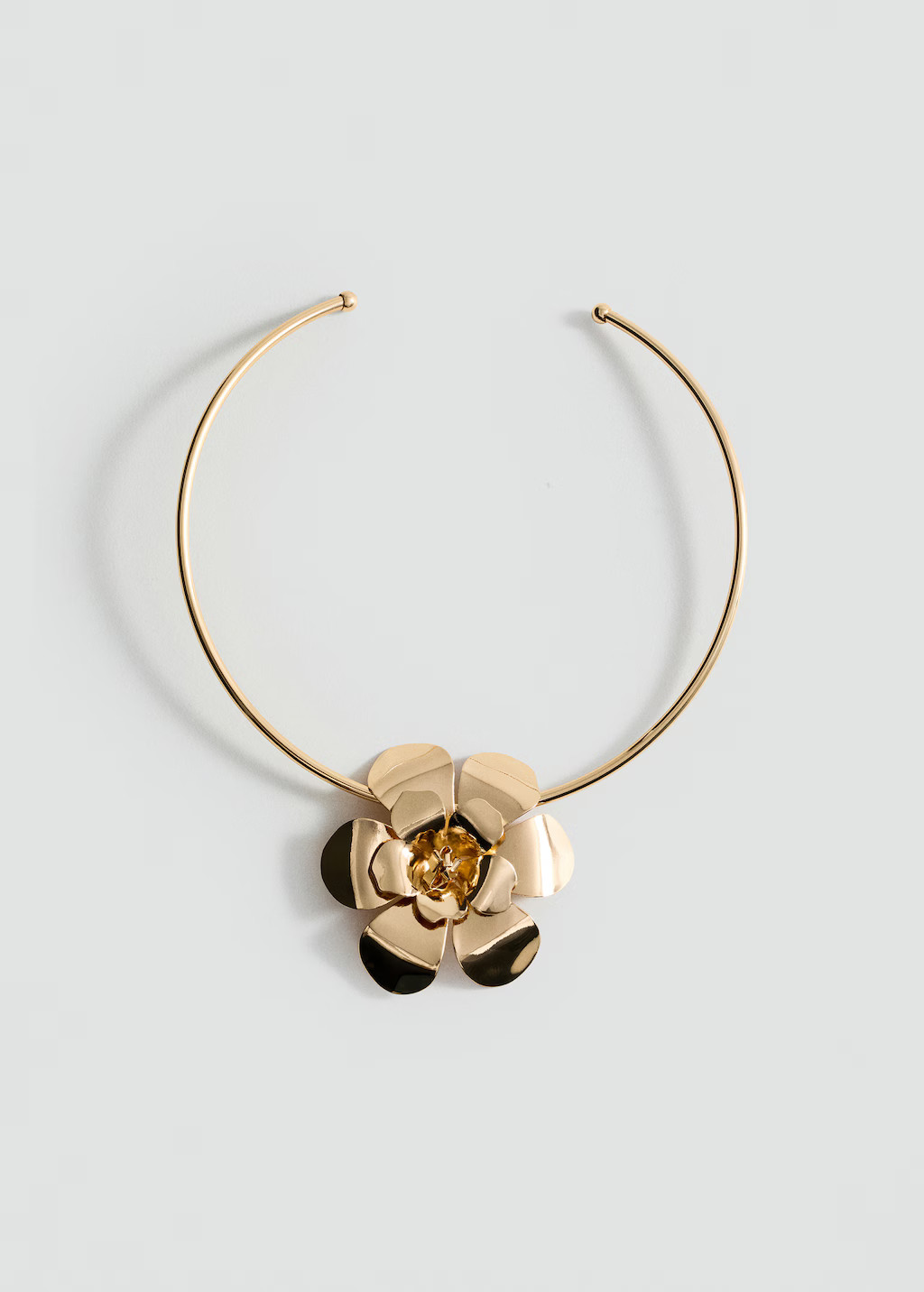Rigid flower necklace - Women | MANGO USA | Mango (US/MX/AU)