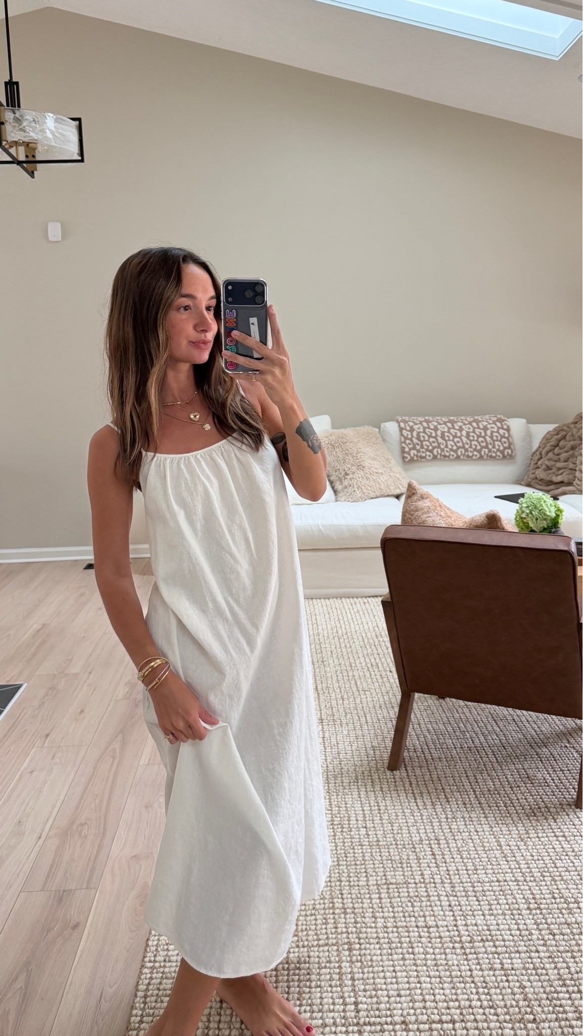 XS dress! It’s not see through- I wear nothing on top!

@Aritzia #aritziapartner