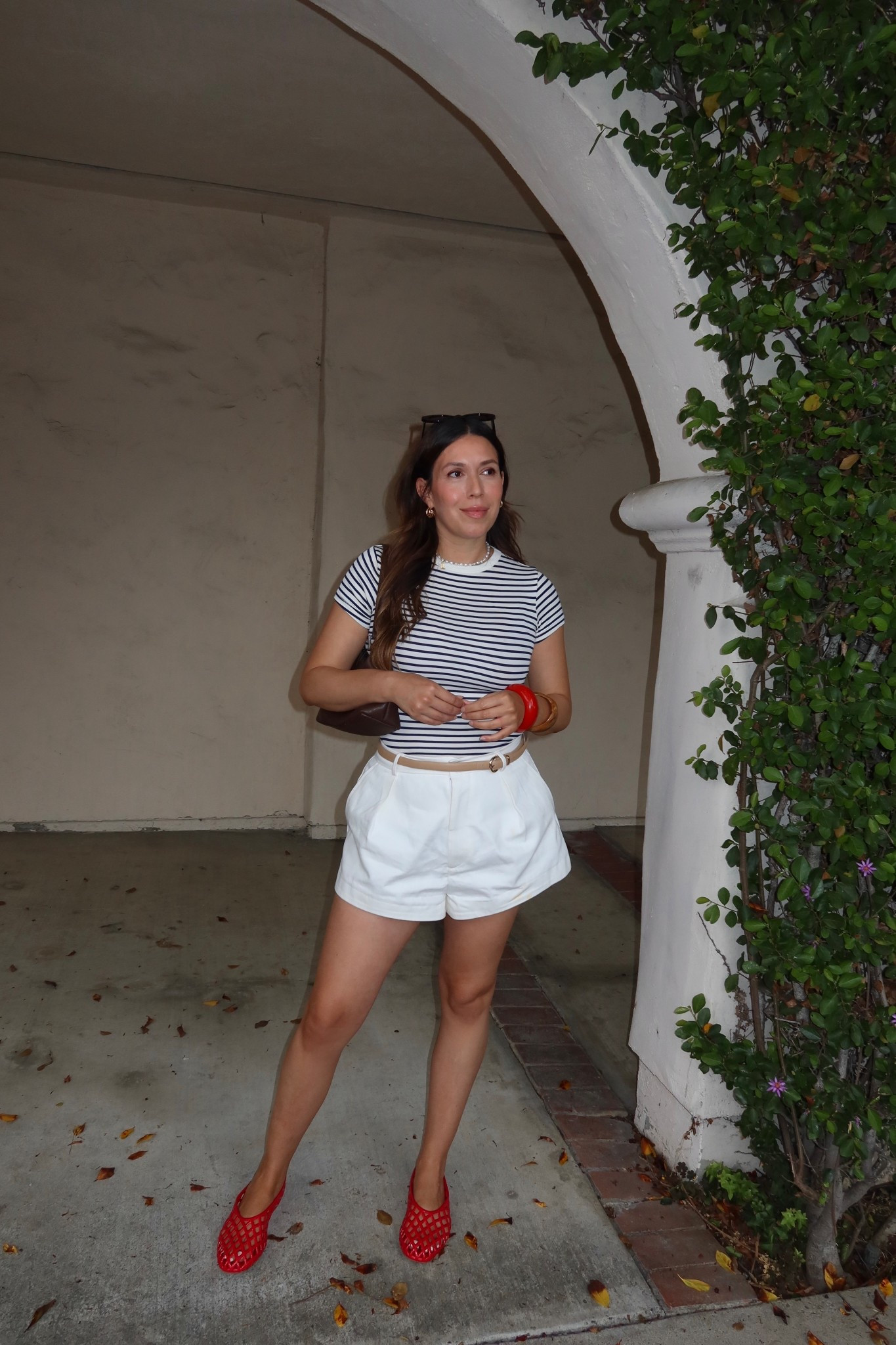 Pops of red. These red jelly's and under $20 and so comfy ❤️