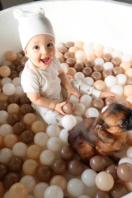 Memory Foam Ball Pit for Baby, Coral Fleece Toddler Soft Round Ball Pool 

* Made of high quality memory foam, non-toxic, BPA free soft and safe for babys to play. Zipper design allows to remove cotton coat for easy cleaning.

#LTKkids #LTKbaby #LTKfamily