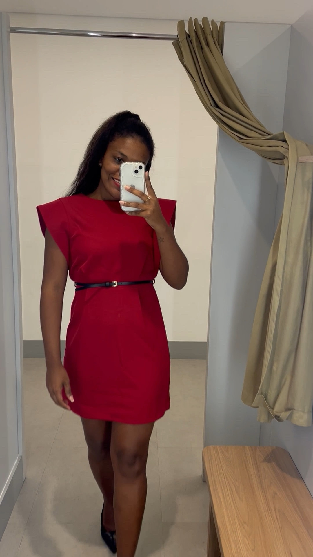 Um vestido versátil que vai do trabalho a um happy hour! 

#LTKbrasil #LTKlookdetrabalho #LTKdicadeestilo