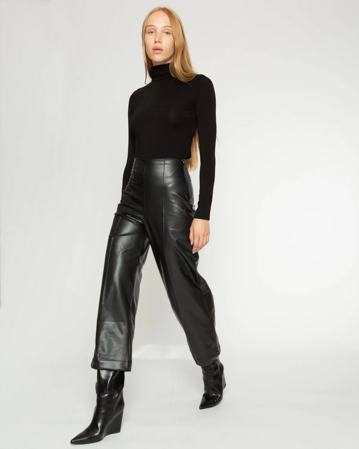 Black Vegan Leather Straight Leg Pant: Cropped | Ripley Rader