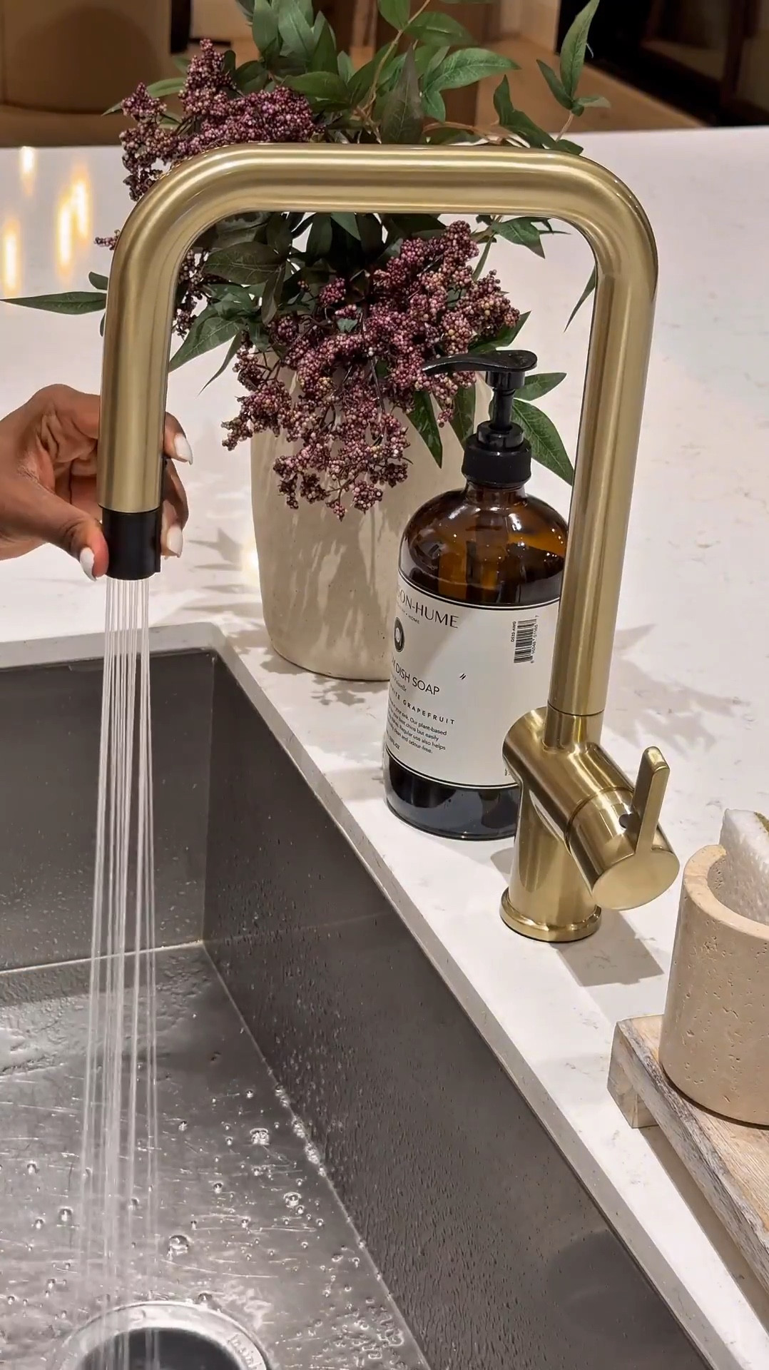 This kitchen faucet truly impressed me! ✨ The chrome finish gives such a clean, modern touch, and the pull-down sprayer works flawlessly — a perfect blend of style and quality for any kitchen. 💧 Everything’s linked for easy shopping! 

#KitchenEssentials #AmazonFinds #LTKHome #HomeUpgrade #ModernKitchen

#LTKHome #LTKStyleTip #LTKSaleAlert