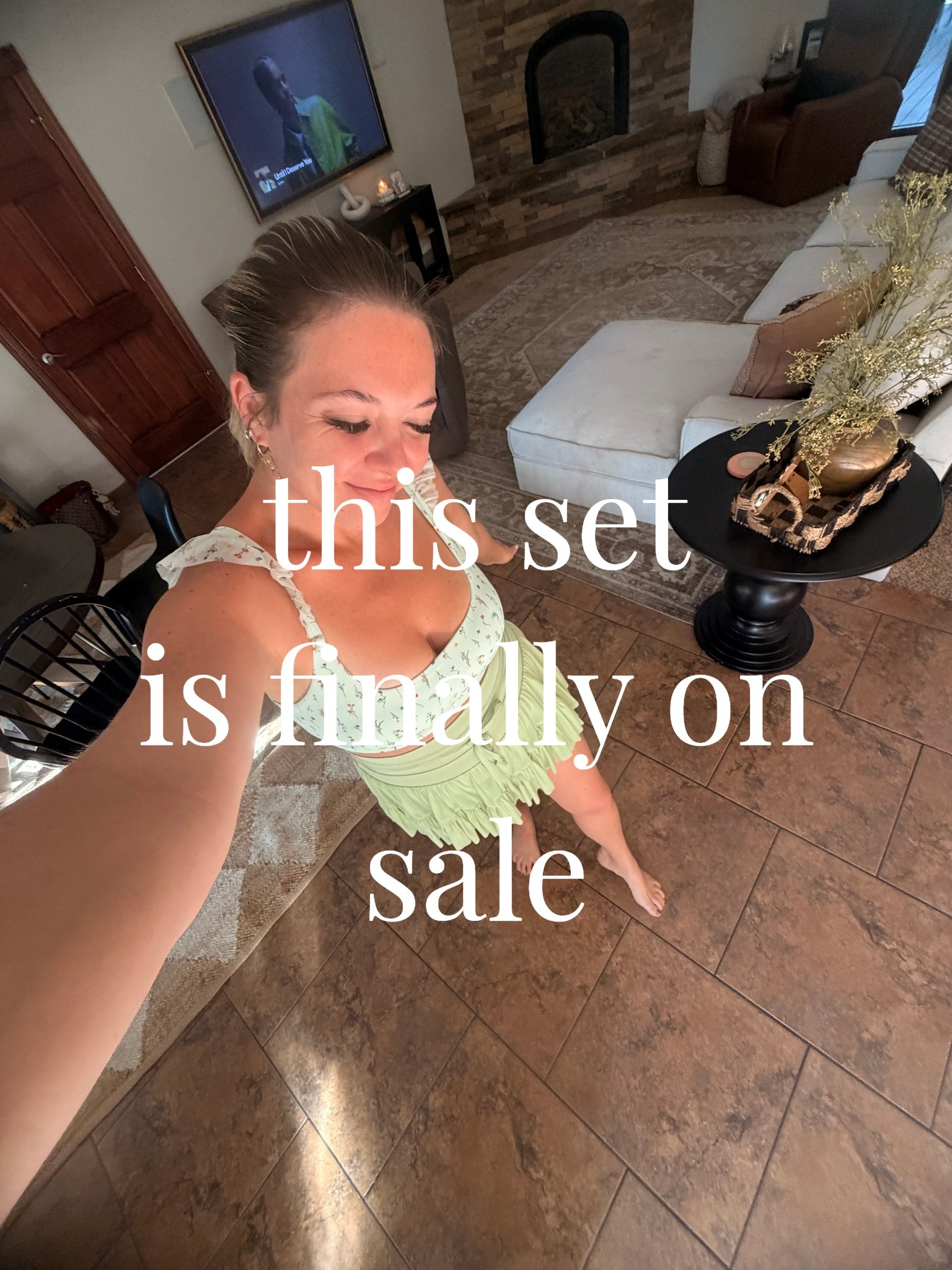 I’ve been watching this set all summer, and I found all the pieces in my size on the sale rack 🤩🤩 but they’re on sale online, as well!