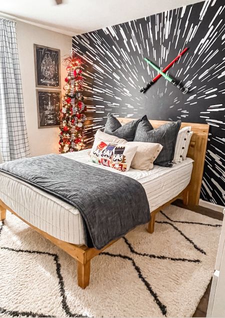 My oldest’s Christmas bedroom 

Bedding is from @beddys and linked on my IG page in he story highlight bubble “StarWars Room"

#LTKHoliday #LTKhome #LTKSeasonal