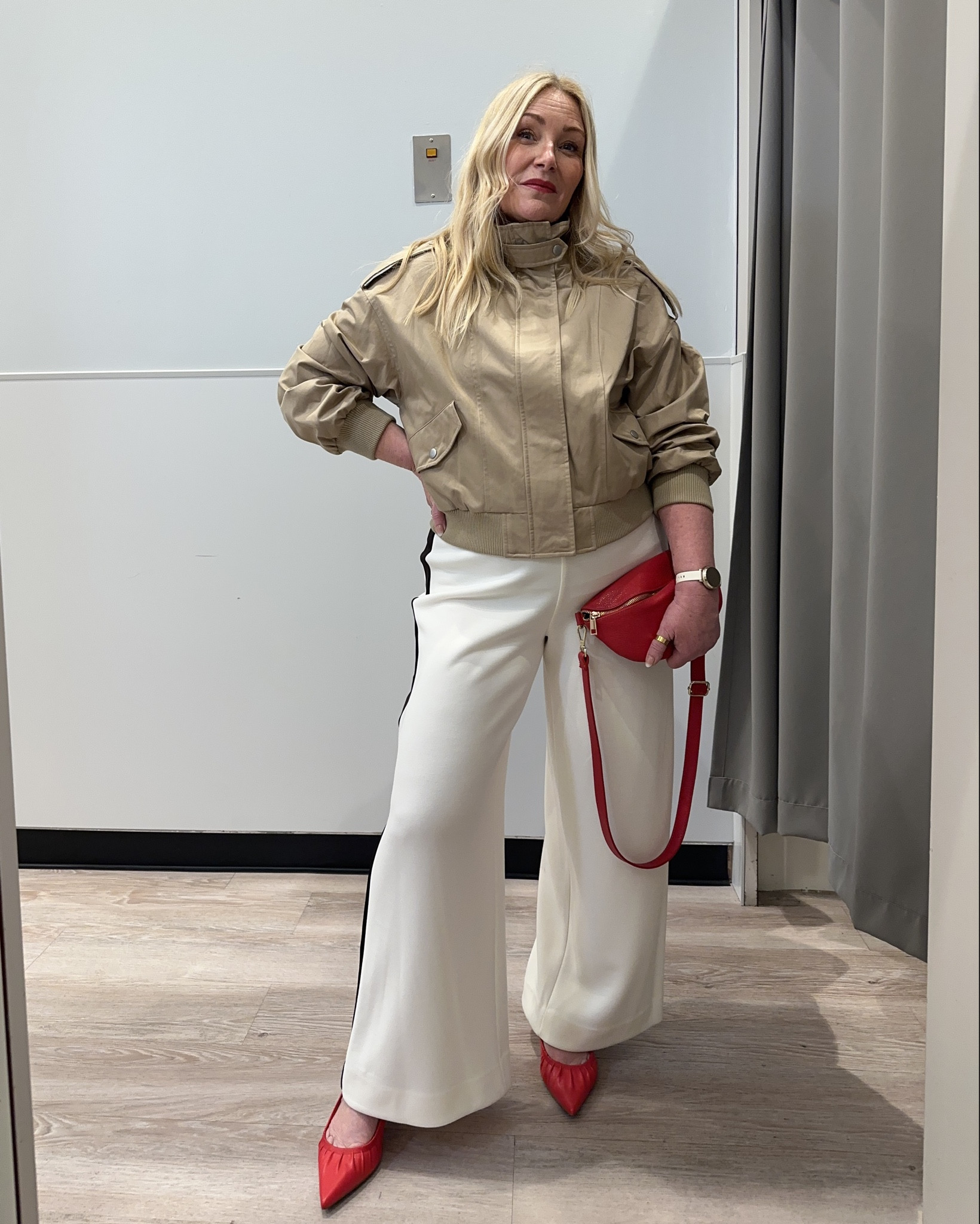 On the hanger and on me 

Size 12/14 and 5ft 4 
The jacket is a size medium and the trousers are a 14 and in short length for reference.
Just added some red accessories to add some interest to this neutral look 



#LTKmidsize #LTKuk #LTKspring