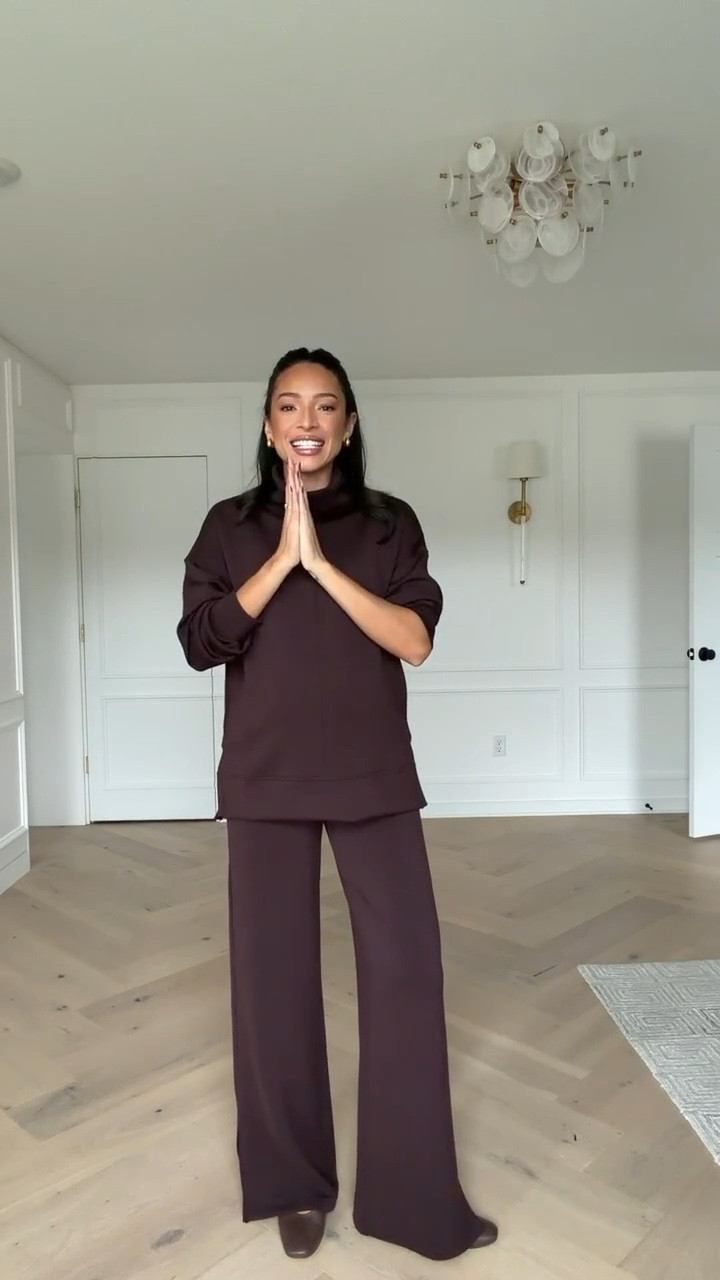 Use code NENAXSPANX for 15% off + free shipping! Wearing size M turtleneck tunic and size S tall wide leg pants 

Fall outfit 
Fall fashion 
Fall trends 
Chocolate brown
Airport outfit 
Travel outfit 

#LTKTravel #LTKStyleTip #LTKSeasonal