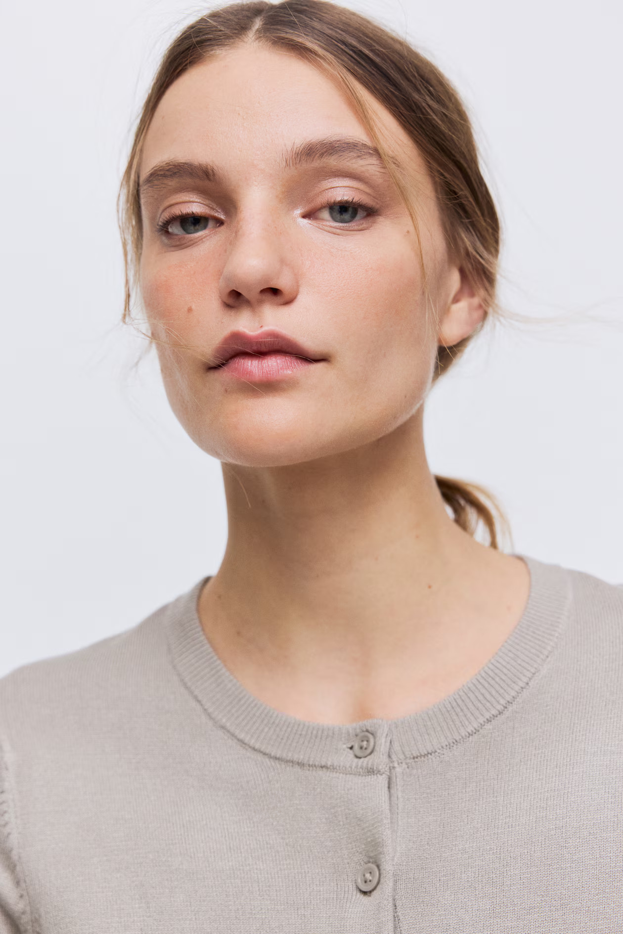 Fine-knit cardigan | H&M (UK, MY, IN, SG, PH, TW, HK)