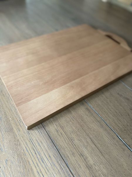 When the serving board perfectly matches your kitchen table! Ready to make charcuterie, breakfast boards and more!

#LTKParties #LTKFindsUnder50 #LTKHome