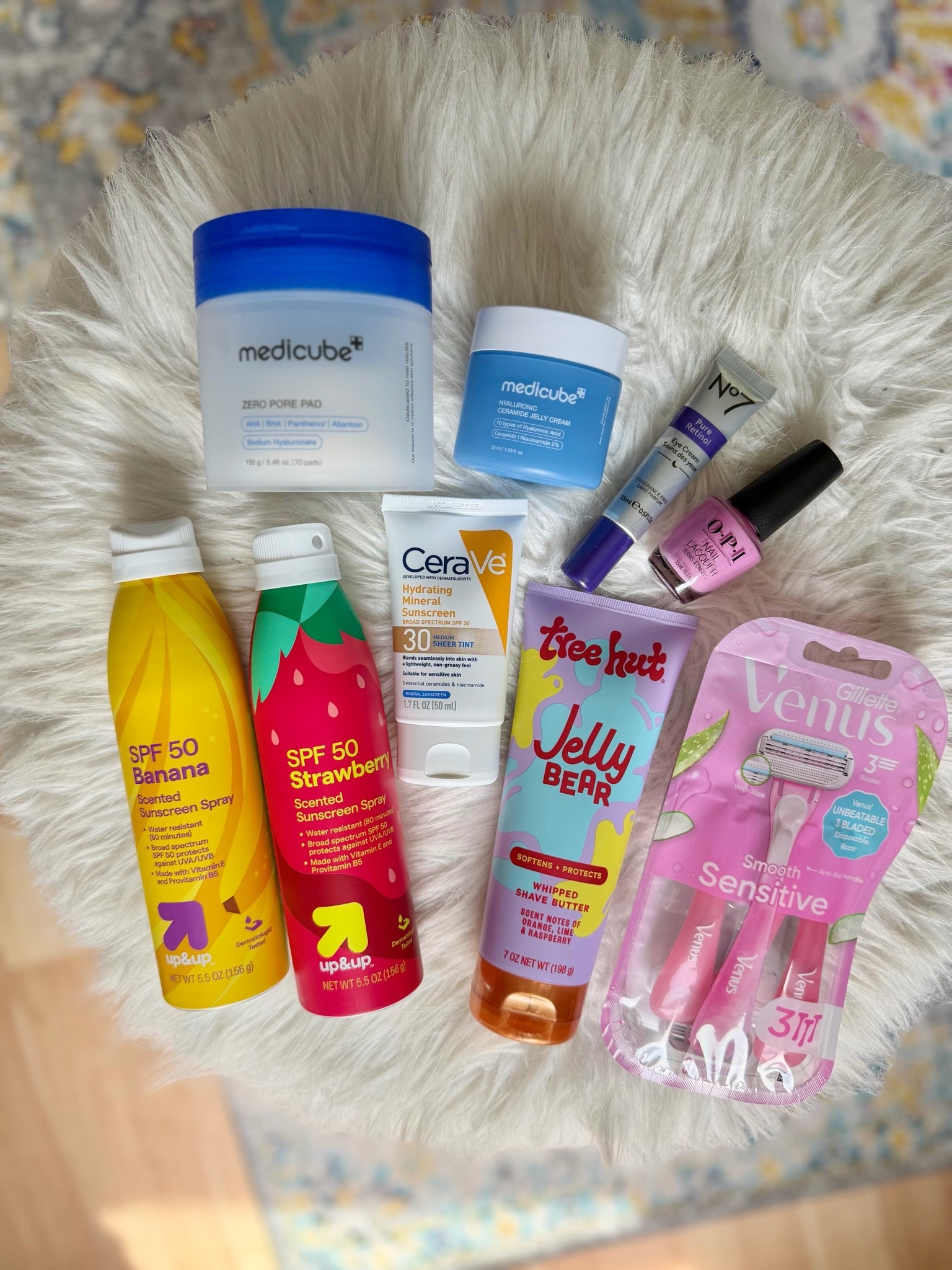 Random recent purchases from Target & Amazon! 

#recentpurchases #targetfinds #amazonfavorites #womensstyle #womensshoes #summershoes

#LTKSeasonal #LTKBeauty