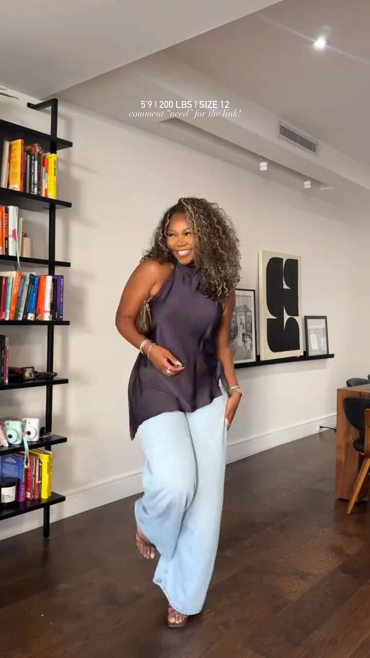 Love this simple and easy chic look!! Medium top and size 14 bottoms
 

 #LTKMidsize #LTKStyleTip #LTKShoeCrush