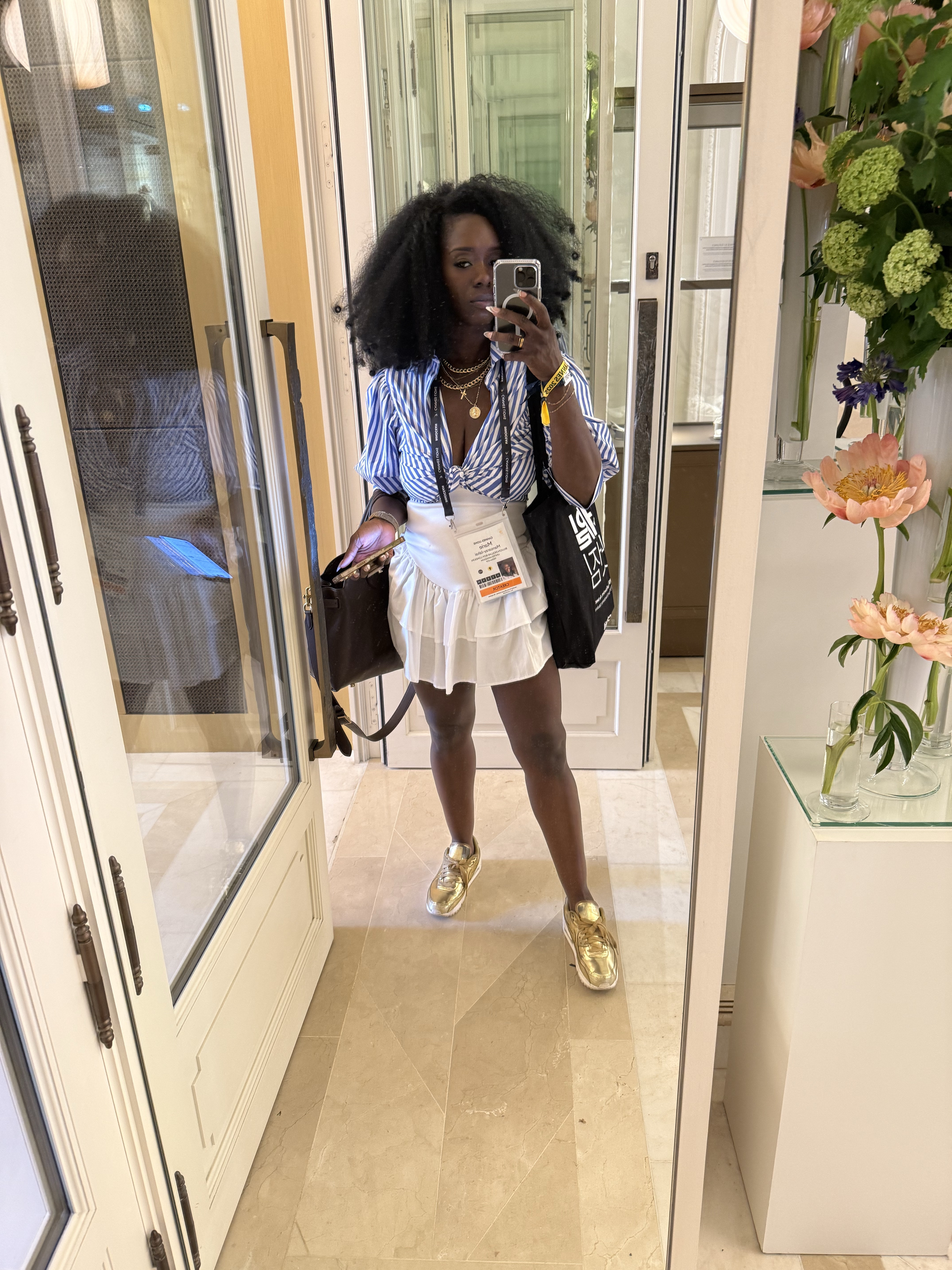 Morning hustle, conference-ready. Mixing sporty with tailored and a whole lotta hair volume. 

 

#LTKWorkwear #LTKTravel #LTKFamily