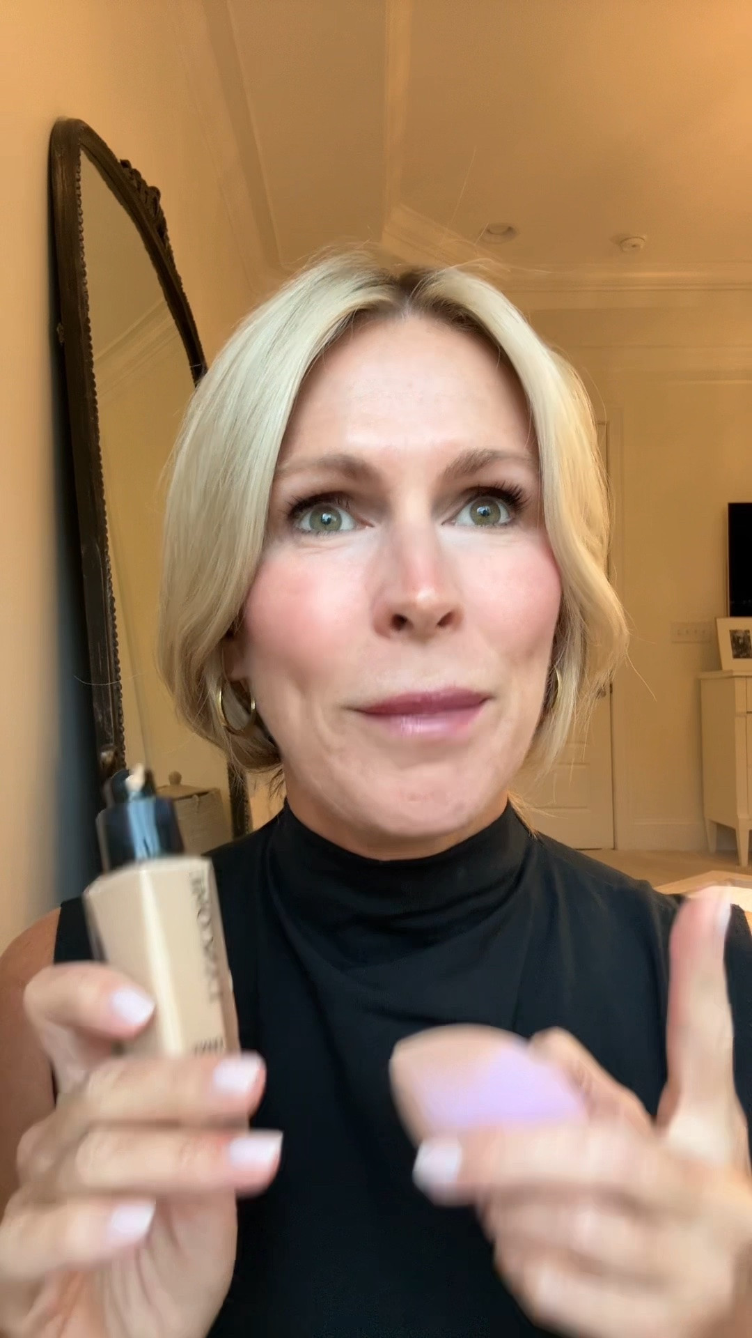 I’ve loved the Teint Idole foundation for years, so getting to use it again has been such a fun full-circle moment. 🤍 It gives beautiful medium-to-full, buildable coverage with a natural matte finish that still looks like skin, and it truly holds up in this heat and humidity. If you have sensitive skin like I do, this has always been one that works well for me.
#LancomeMakeup #LancomePartner @lancomeofficial

#LTKgrwm #LTKmorningroutine #LTKstorytime