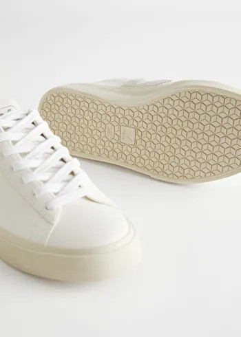 Veja Campo Ledersneaker | & Other Stories (DE + FR)