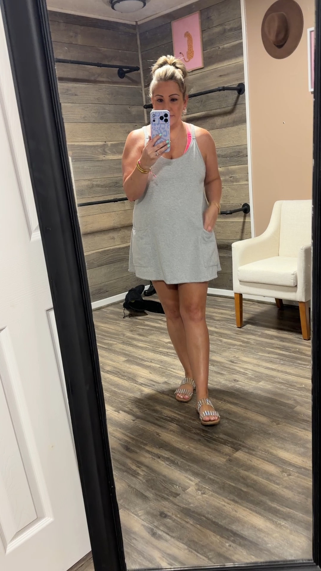 I love an easy outfit! 

#LTKootd #LTKOver40 #LTKMidsize