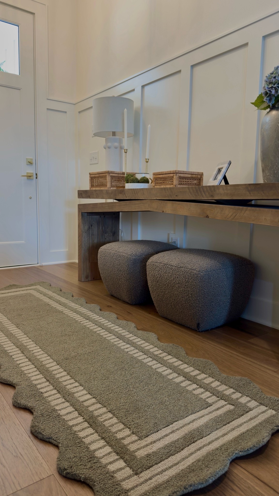 Our Henn console table is on sale right now 🤍 It's one of my favorite pieces — so versatile and works styled so many ways, whether it's an entryway or behind the couch. If you've had your eye on it, now's the time. Linking it plus a few look-for-less options here!

#LTKSaleAlert #LTKHome #LTKSeasonal