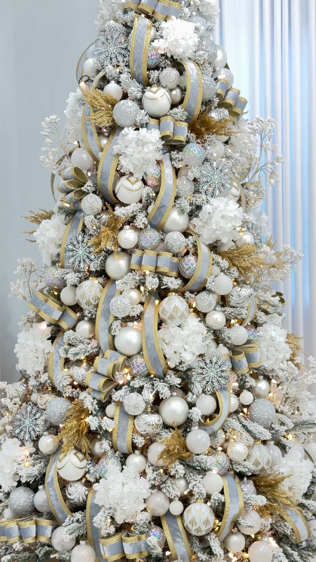 Christmas tree decor 

#LTKHoliday #LTKHome #LTKSeasonal