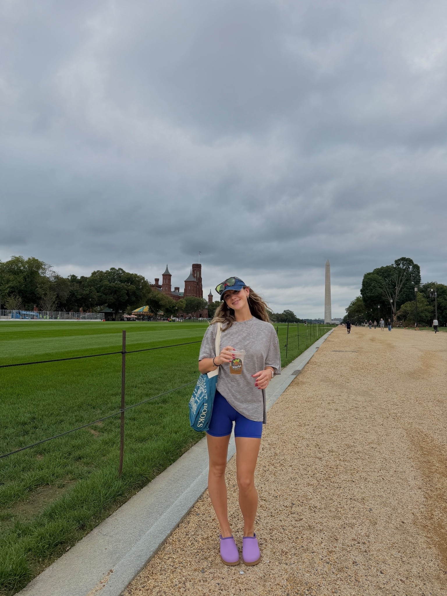 Casual Saturday morning having a picnic on the national mall
