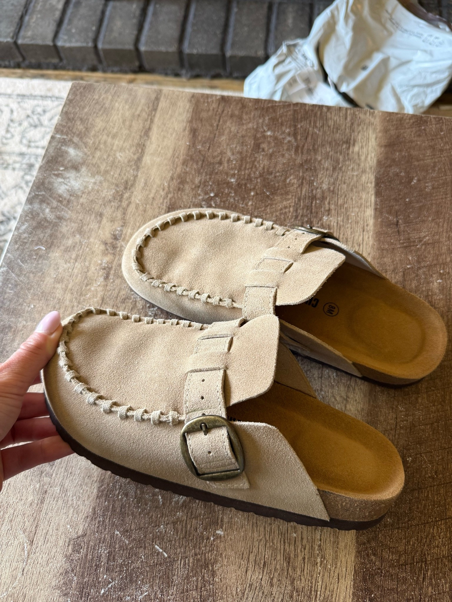 Your next fall shoe staple🍂✨

#LTKSeasonal #LTKMidsize #LTKootd
