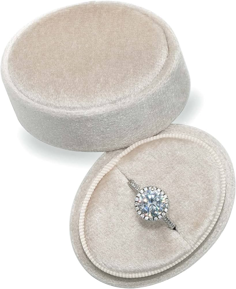 Beatilog Oval Velvet Ring Box - Premium Wedding Ring Box Vintage Handmade Rings Holder Storage fo... | Amazon (US)