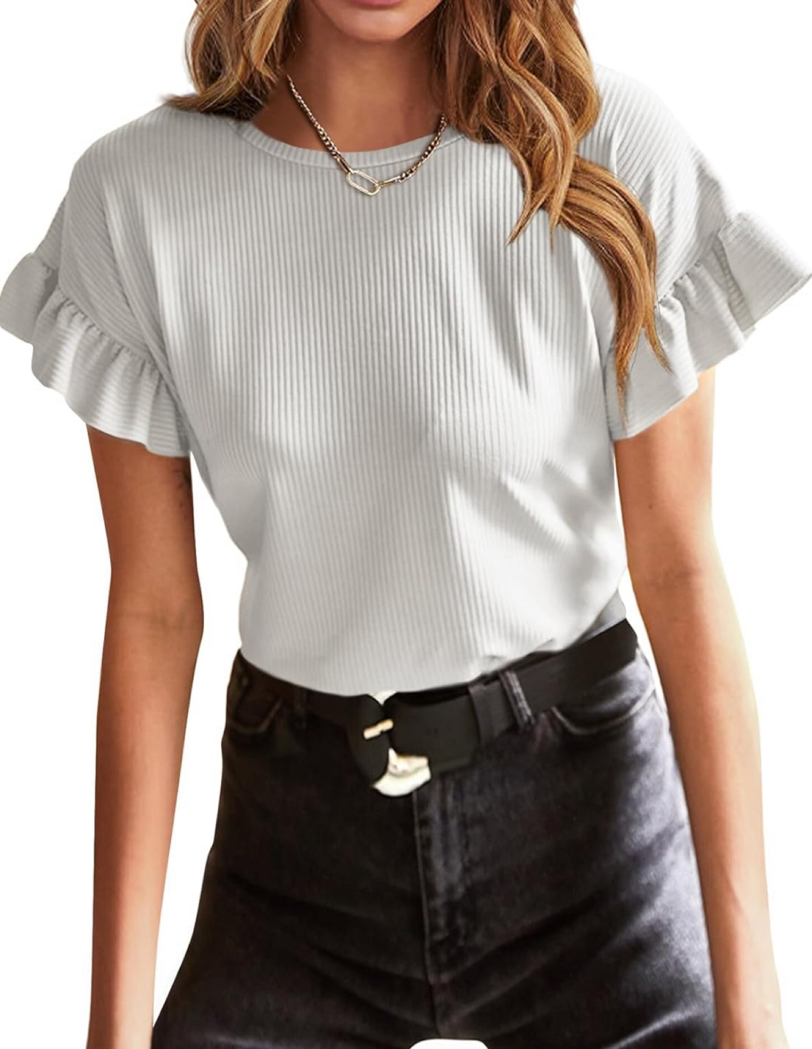 The perfect white tshirt 

#LTKSeasonal #LTKstyletip #LTKsalealert