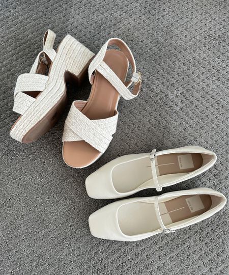 The two pairs of shoes I’m adding to my spring and summer wardrobe. 

True to size in the platforms and I did half size down in the ballet flats  