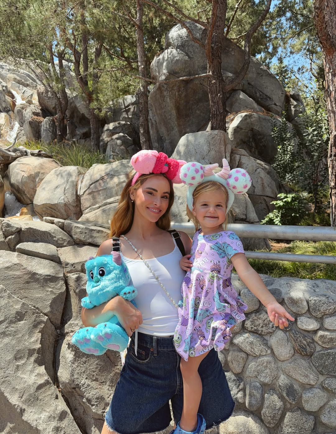 disneymaxxing 🐭 

 #LTKdayinmylife #LTKootd #LTKmomlife