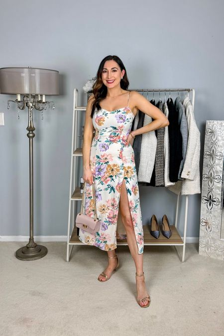 Spring dress 💜🩷

Floral midi dress size small, TTS, love the print and silhouette but don’t like how high the slit is on the leg 
Gold ankle strap kitten heels size 7, TTS

Floral dress 
Midi dress 
Easter dress 
Baby shower guest dress 
Vacation dress 
Spring outfit 

#LTKSeasonal #LTKshoecrush #LTKSpringSale