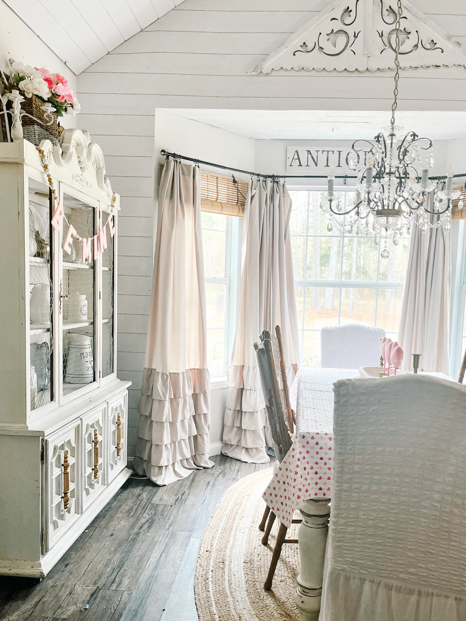 This chandelier y’all! It’s my fav! Adding some valentines decor! 

#LTKsalealert #LTKSeasonal #LTKFind