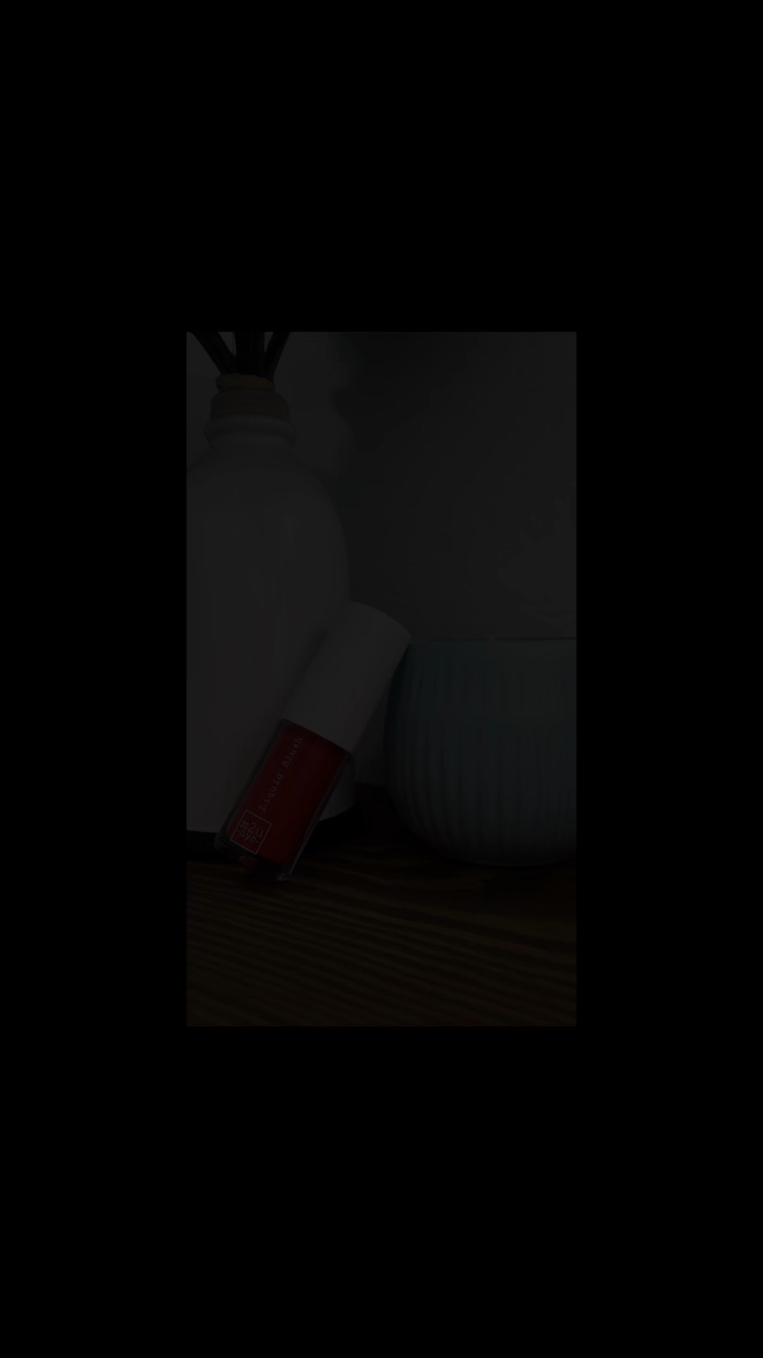 This #appleredblush is a prefect addition to your #holidaymakeup super pigmented but easily bendable, it leaves a natural tint to your cheeks. And as a bonus, you can use it as a #redlipsttain too 

#LTKHoliday #LTKbeauty #LTKGiftGuide