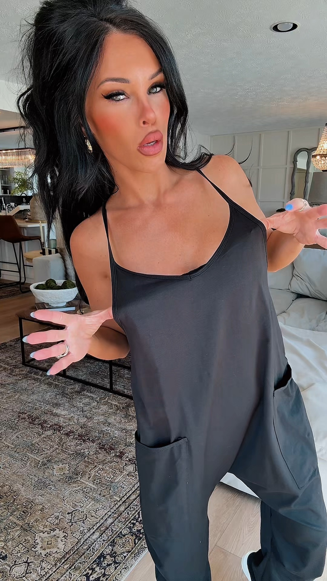 Spring jumpsuit outfit! So cute and feels like pajamas #springoutfit #amazonfinds #amazonootd #cuteandcomfy

#LTKSpringSale #LTKootd #LTKspring