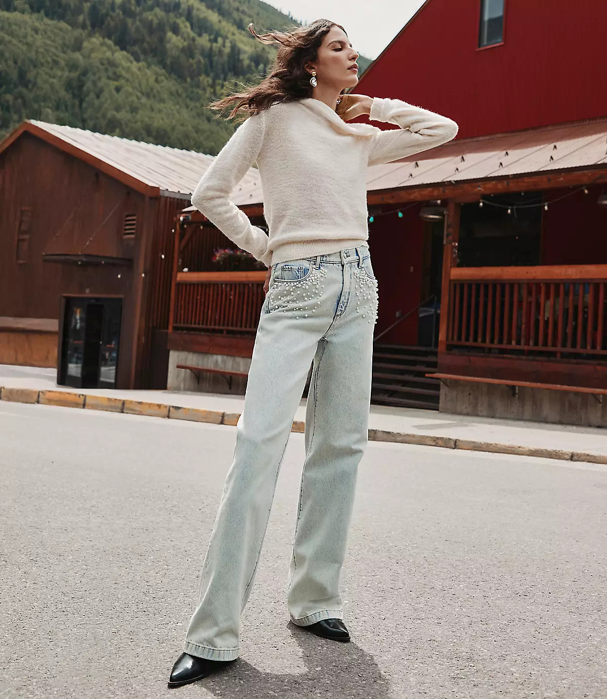 Pearlized High Rise Wide Leg Jeans in Light Vintage Indigo Wash | LOFT
