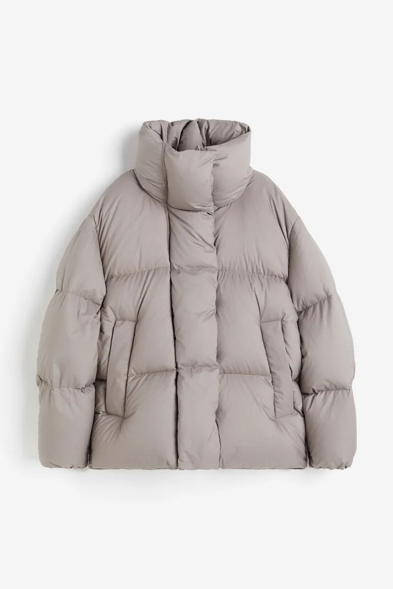 Oversized down puffer jacket | H&M (UK, MY, IN, SG, PH, TW, HK)