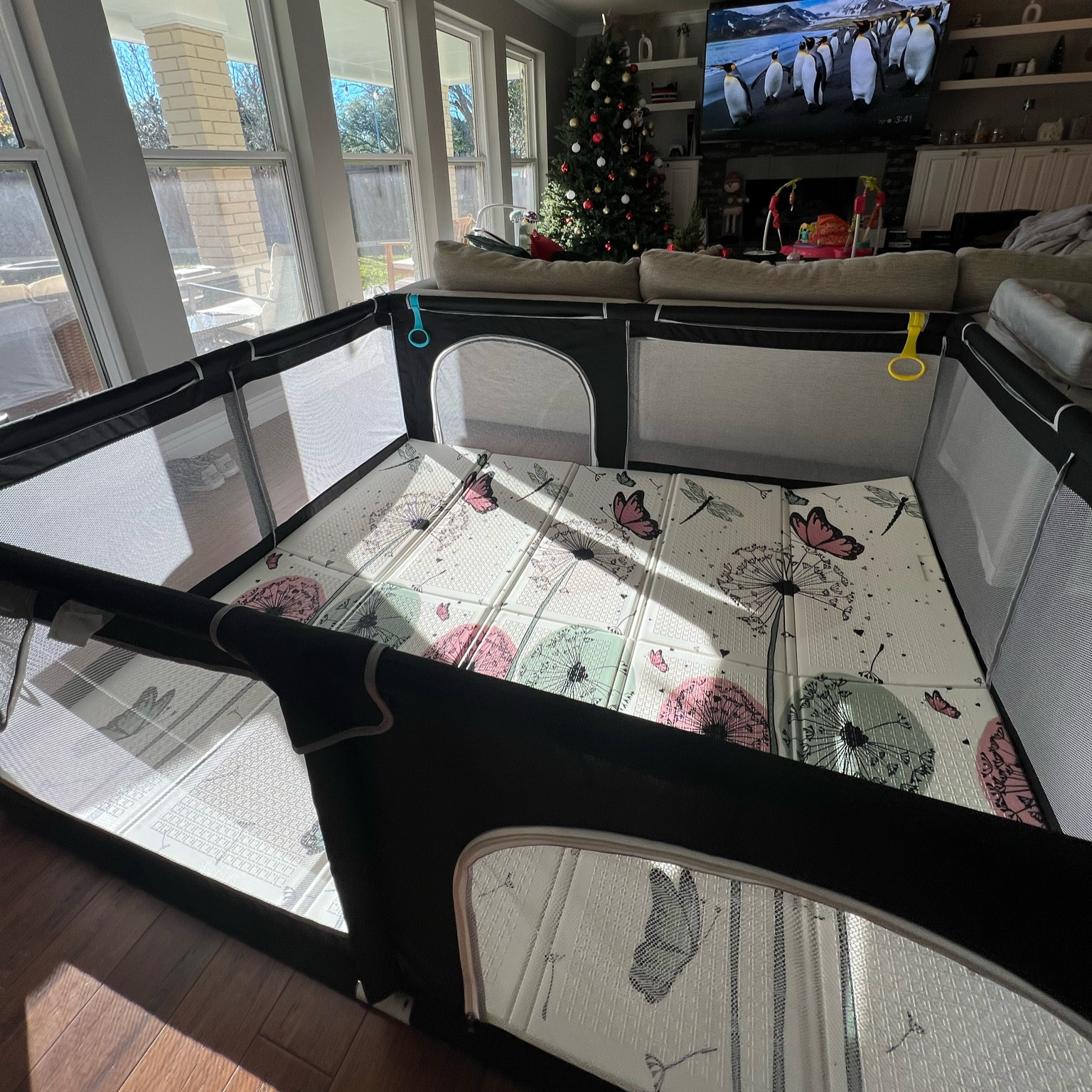 Mila’s playpen & playmat! 👶🏼


#LTKbaby #LTKbump #LTKkids