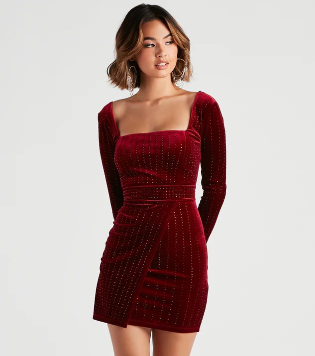 Katrina Velvet Long Sleeve Dress | Windsor Stores