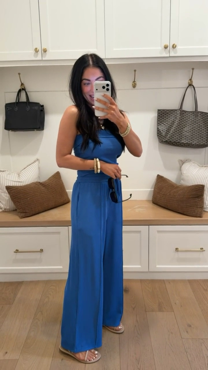 Amazon matching set!!



Summer outfits, blue, loungewear, casual, comfortable, Katy roach, livingmybeststyle

#LTKootd