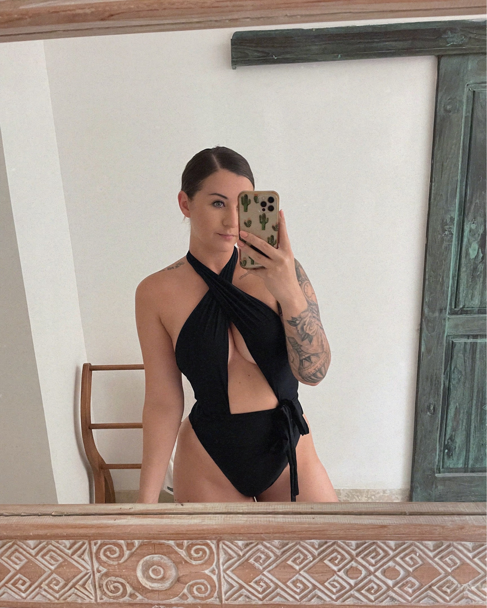 The most flattering one piece swimsuit from Revolve 🖤 

Wearing a size medium 



#LTKFindsUnder100 #LTKSwim #LTKSaleAlert