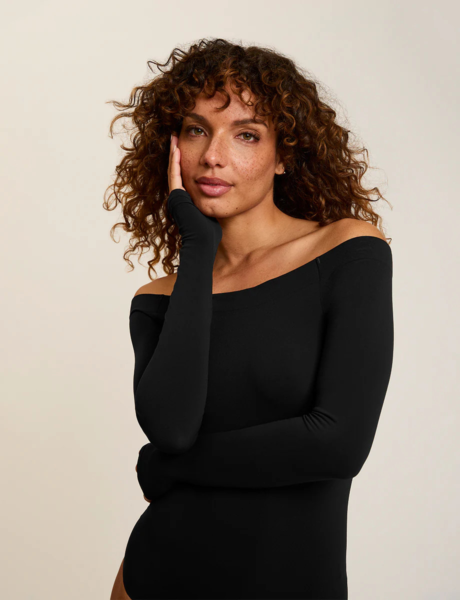 Ballet Off-Shoulder Bodysuit with Thumbholes | commando