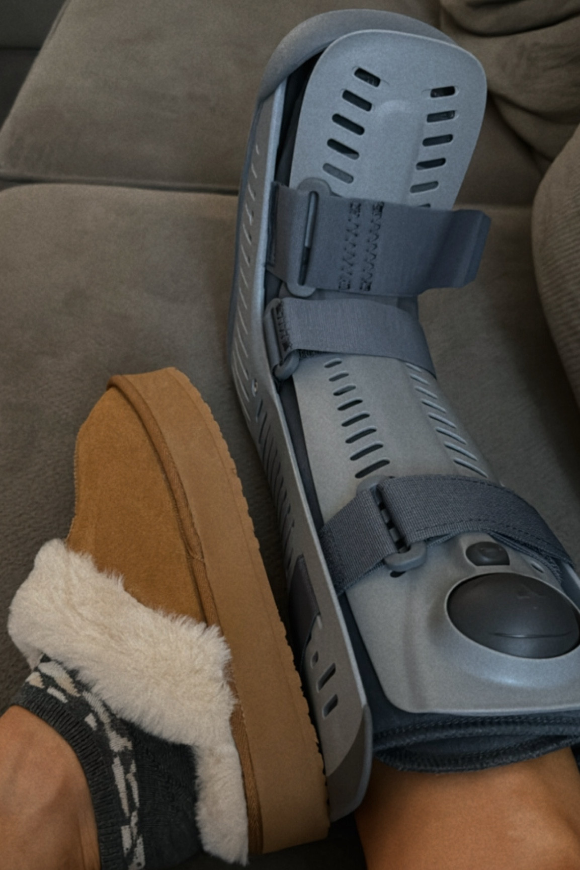 Platform slippers platform clogs for walking boot air cast must have ruptured Achilles tendon recovery 

#LTKShoeCrush #LTKSaleAlert #LTKActive