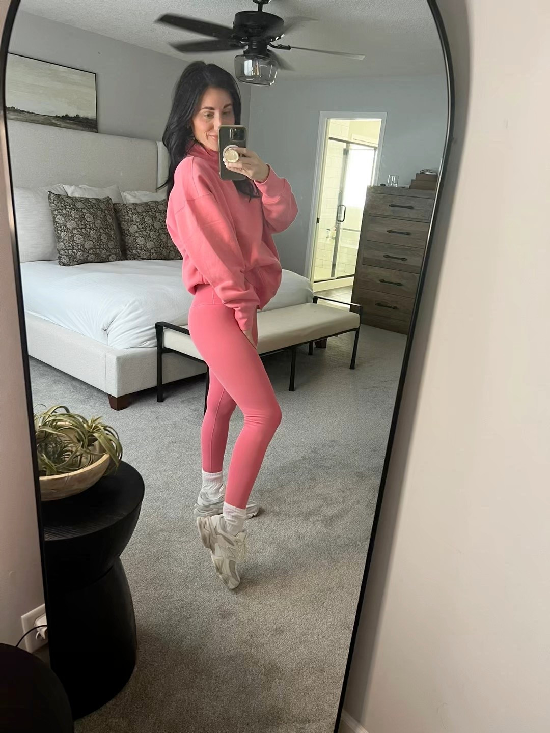 Obsessed with this bright color pink! Small in sweater and xs in pants 