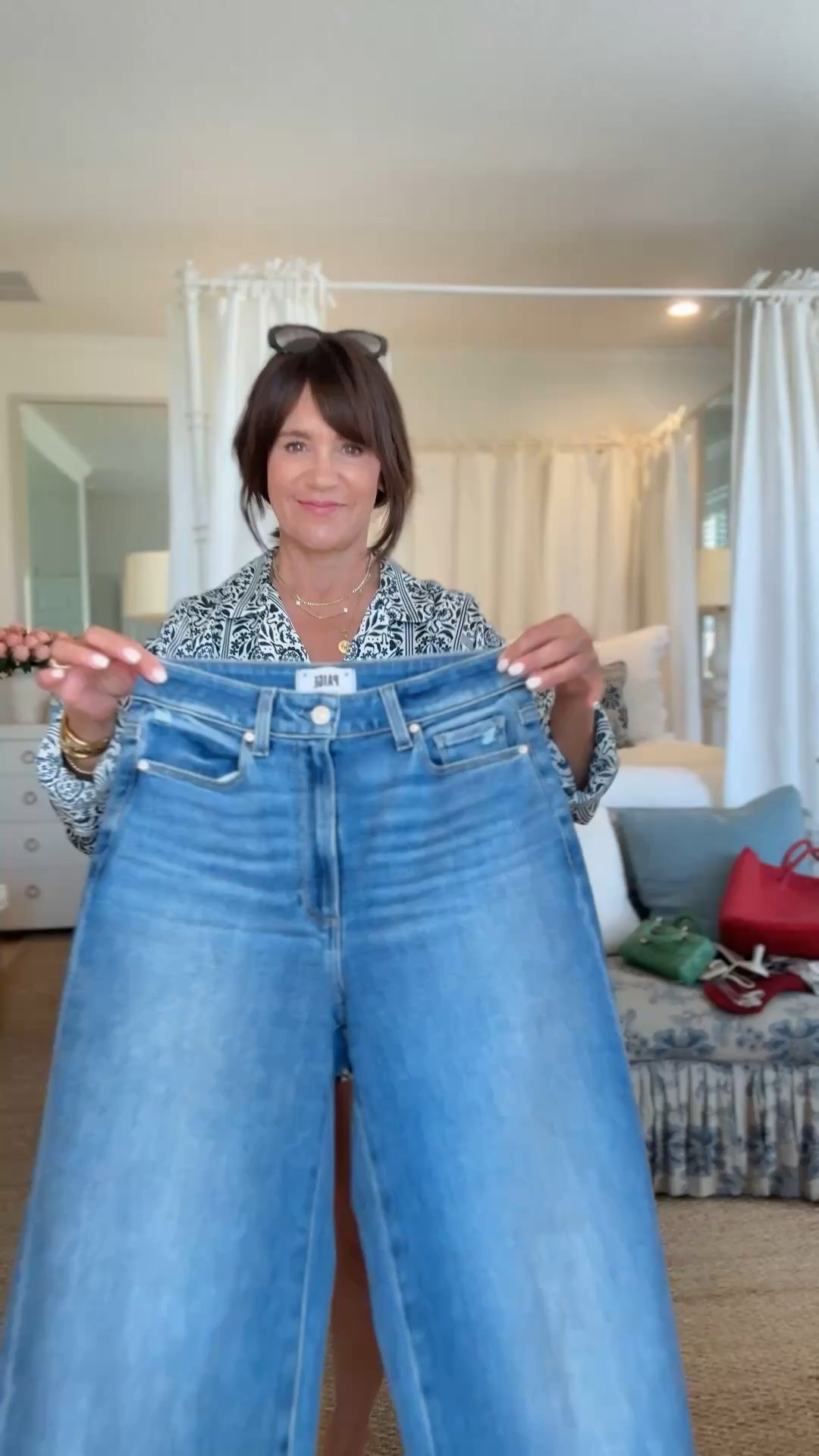 Still my favorite jeans!! 
These are available in petite sizes too, they’re stretchy, super flattering and fit almost everyone! 

Brand new is the cropped style - perfect for spring 

I’m wearing a Zara top from last year but I just purchased the one I linked from evereve - it’s so similar! 