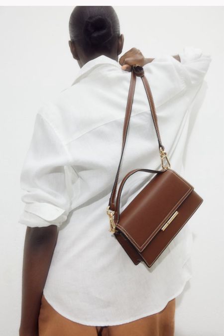 Crossbody bag 

#LTKuk #LTKbag #LTKstyletip