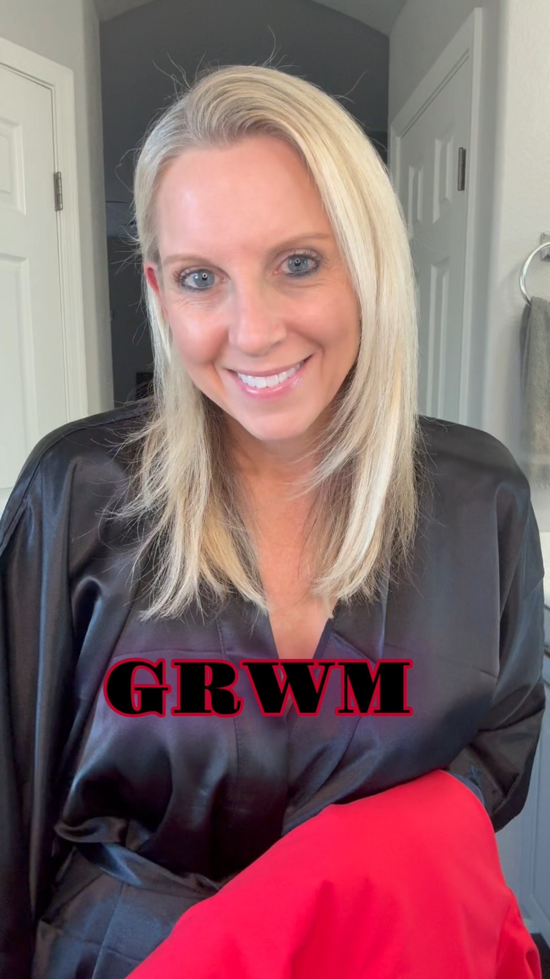 GRWM for Date Night! 

Wearing a S black silk robe, S red lined bodysuit (returned & sized up to  M), S elastic back, pleated front, wide leg  flowy jeans, and 7 pointy toe clear strap sandals. All pieces are available @amazon!